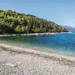 Holiday home Amazing In Kremena