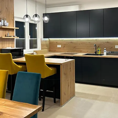 Amazing Home In Kremena *